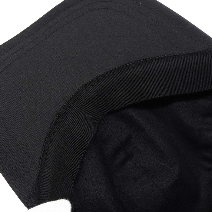 PRADA
三角プレート リサイクルナイロン
トライアングルロゴ RE-NYLON ベースボール キャップ
