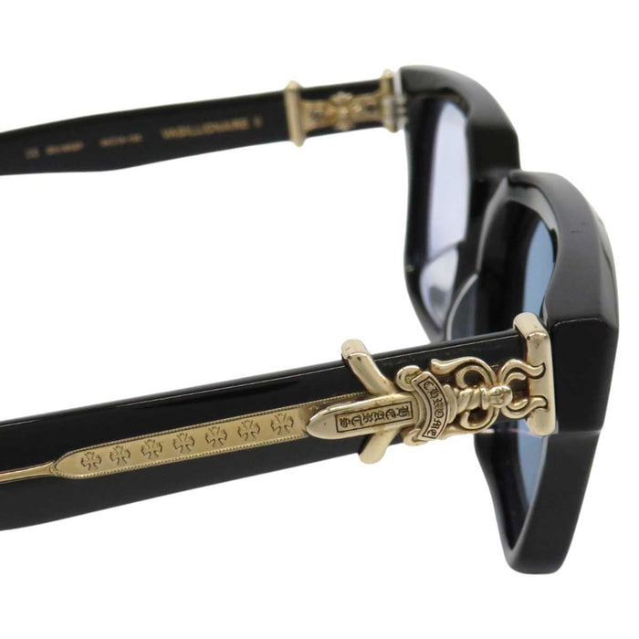 CHROME HEARTS
ダガーテンプル ウェリントン サングラス CH クロス
VAGILLIONAIRE II ダガー カラーレンズ サングラス