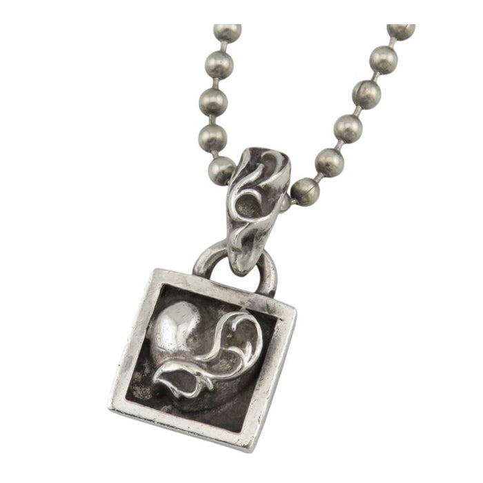 CHROME HEARTS
FRAMED HEART ペンダントトップ 1998刻印 シルバー
フレームドハート チャーム ボールチェーン ネックレス