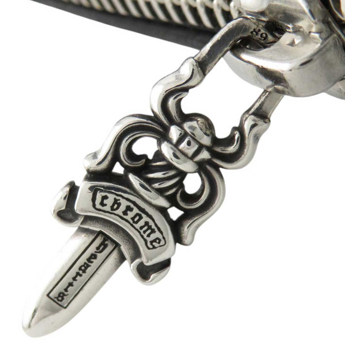 CHROME HEARTS
WALLET ZIP TINY カードケース CH クロス 89/22刻印
クロスパッチ ダガージップ タイニー ジップ ウォレット