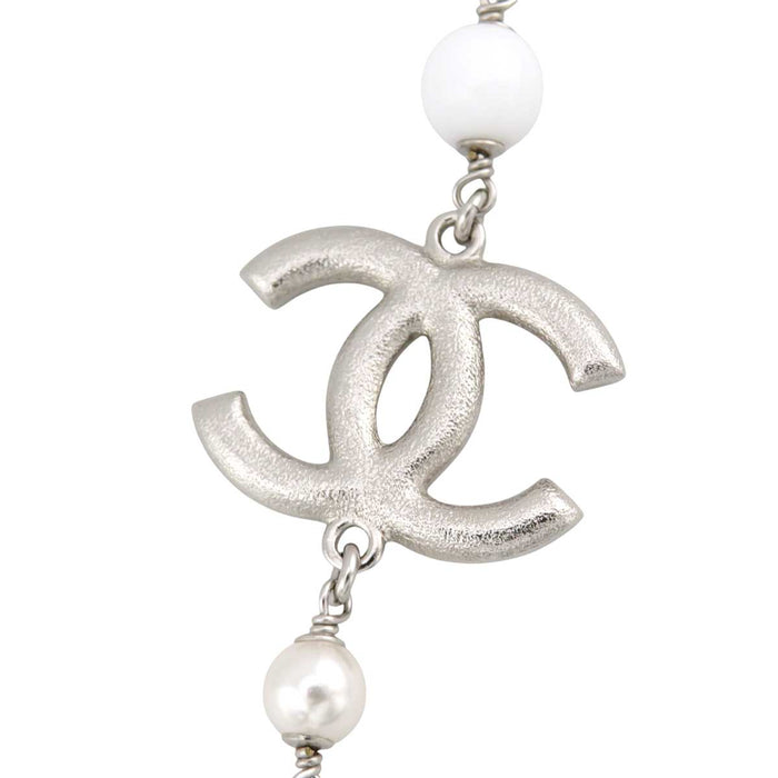 CHANEL
C19C ロゴ COCO CC シルバーカラーメタル
ココマーク コスチュームパール ロング ネックレス