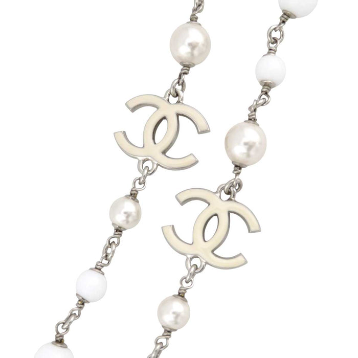 CHANEL
C19C ロゴ COCO CC シルバーカラーメタル
ココマーク コスチュームパール ロング ネックレス