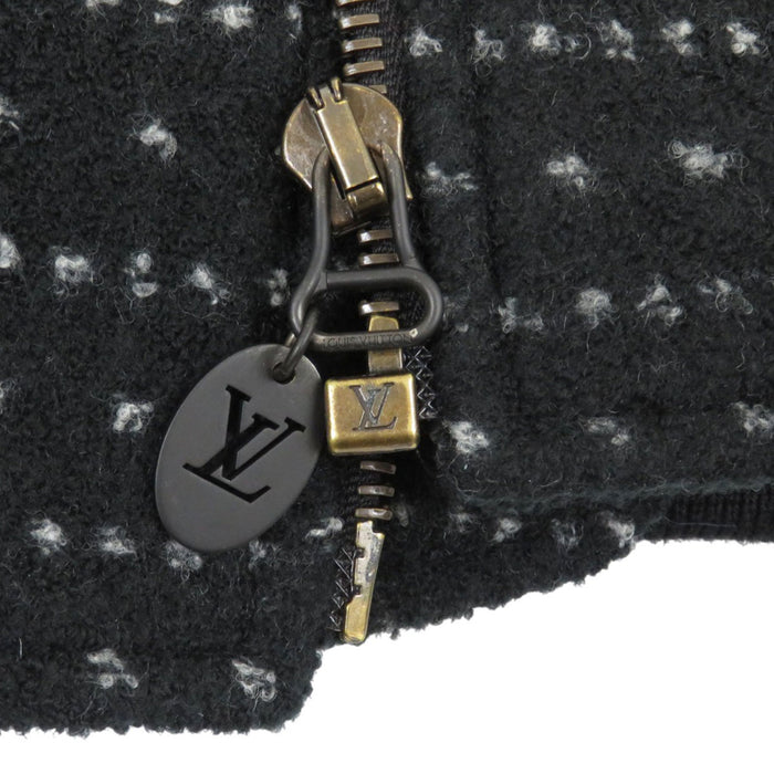 LOUIS VUITTON 
ボア ウール RW222B TN9 FNVE83 
LV ロゴ ジャガード ジップアップジャケット