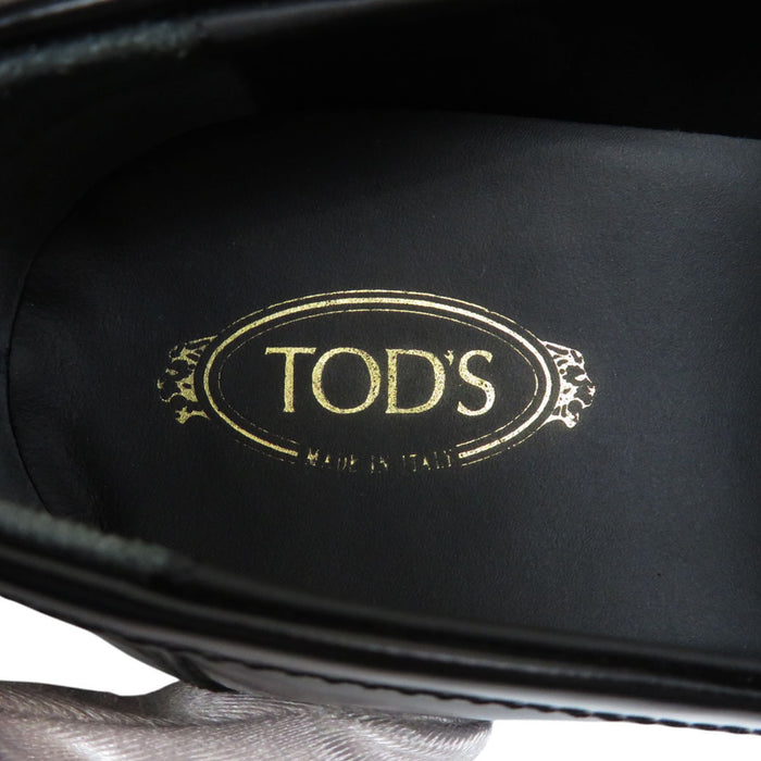 TOD’S
ロゴ チェーン タッセル ゴールドカラー金具
フリンジ ローファー