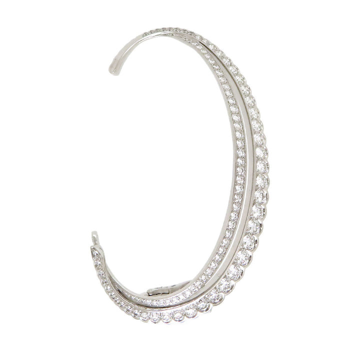 CARTIER 
Étincelle Diamond Ear Cuff