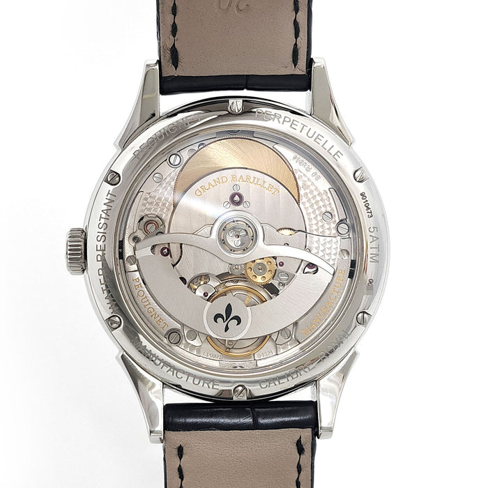 Pequignet
Manufacture Le Royal 4 Function
With Box and Warranty Card