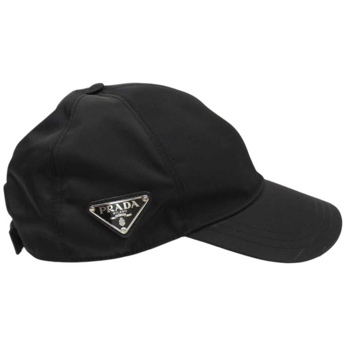 PRADA 
トライアングルロゴ リナイロン 
Re-Nylon ベースボールキャップ