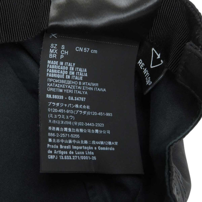 PRADA
Triangle Logo Re-Nylon
Re-Nylon Baseball Cap