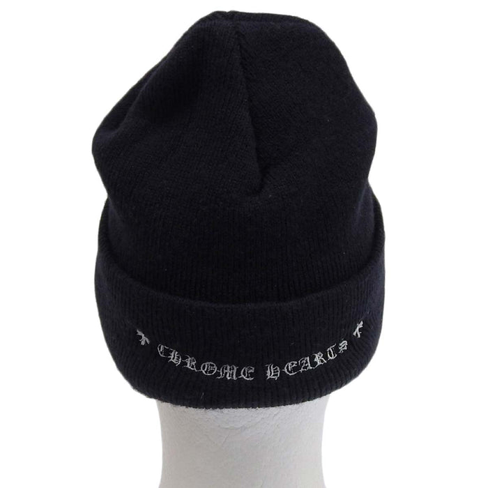 CUORI CROMATI 
Cappello in maglia con logo in acrilico 
Berretto in maglia ricamato CH Plus