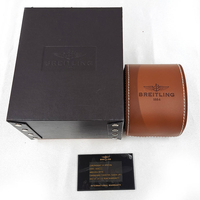 BREITLING 
Chronomat 44 Chronograph 
Box with warranty