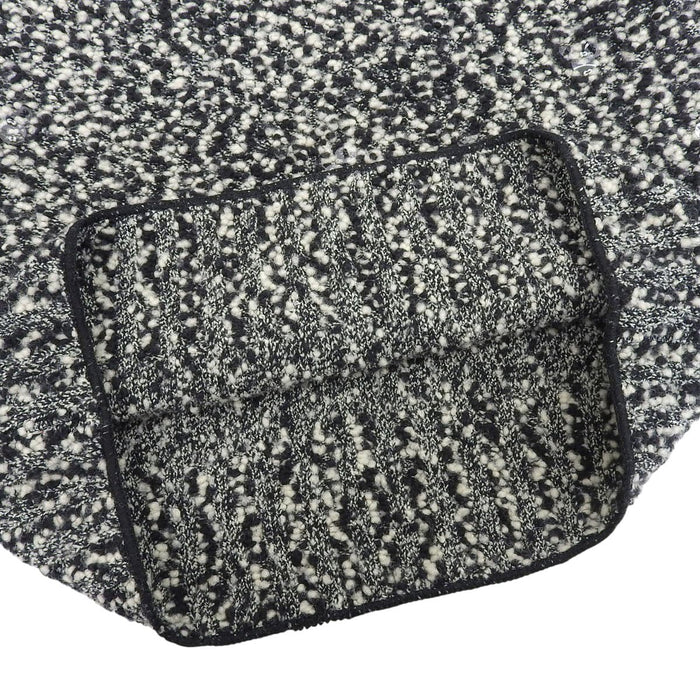 CHANEL
COCO CC Logo Coco Button High Neck Wool
Coco Mark Tweed Knit Dress