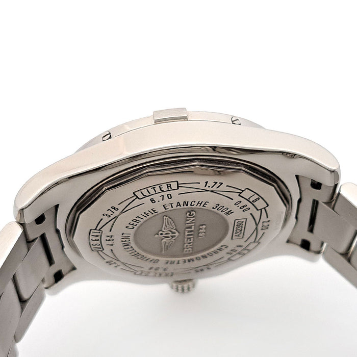 BREITLING 
Avenger II GMT Date 
With box and warranty card Avenger 2