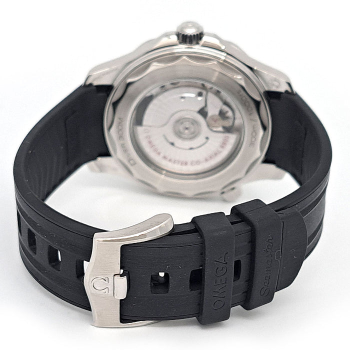 OMEGA 
シーマスター ダイバー300M コーアクシャル マスタークロノメーター 
箱ギャラ付