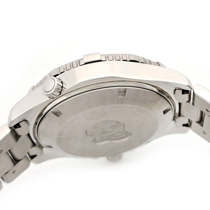 TAG HEUER 
Aqua Racer Calibre 5 Révisé 
Révisé, boîte et garantie incluses