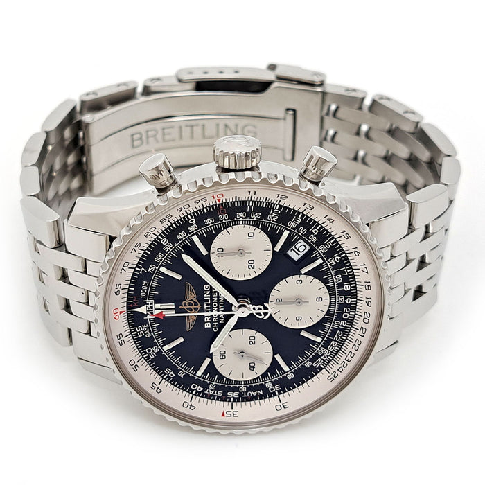 BREITLING 
Navitimer Chronograph Date 
Box with warranty
