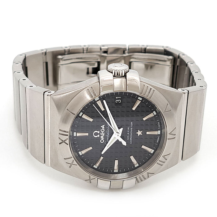 OMEGA 
Constellation Co-Axial Chronometer Date 
Box with warranty