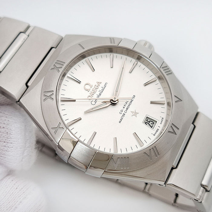 OMEGA 
コンステレーション デイト 
箱ギャラ付