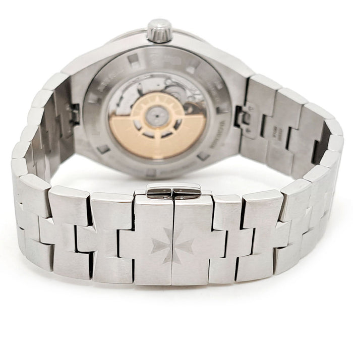 VACHERON CONSTANTIN 
Oversaiz Small Second Revisionato 
Revisionato, scatola e garanzia incluse