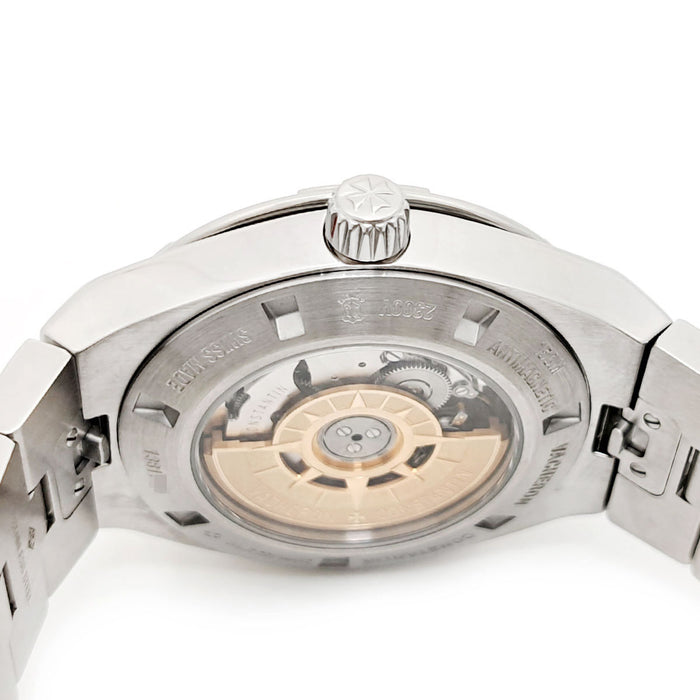 VACHERON CONSTANTIN 
Oversaiz Small Second Revisionato 
Revisionato, scatola e garanzia incluse