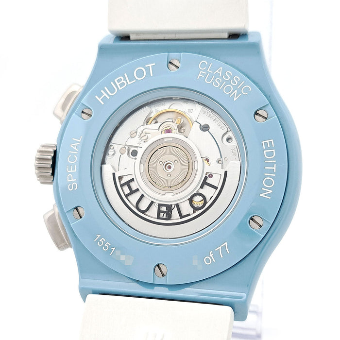 HUBLOT
Classic Aero Fusion Chronograph Light Blue Ceramic
With Box and Warranty Card