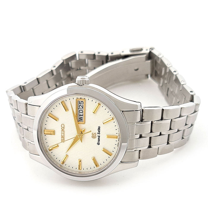 SEIKO 
Grand Seiko Day-Date 
With box and warranty card