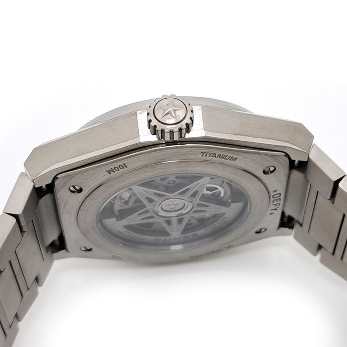 ZENITH 
DEFY CLASSIC 
Box with warranty