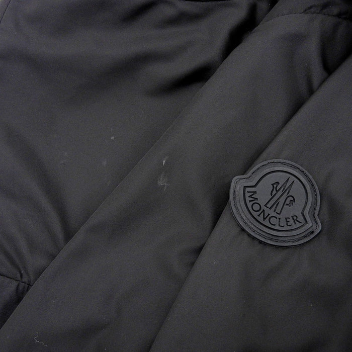 MONCLER 
Patch Logo Embroidery Hooded Double Zip Windbreaker 
MASSEREAU Nylon Jacket