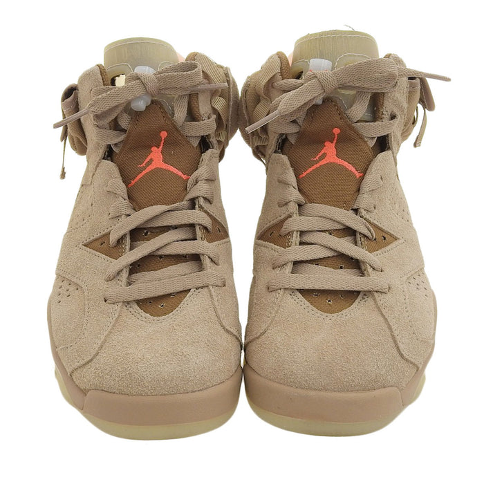 NIKE
Air Jordan Retro Travis Scott
TRAVIS SCOTT Collaboration AIR JORDAN 6 RETRO