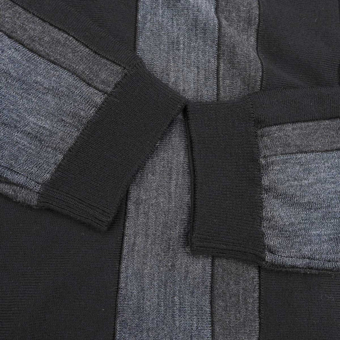 ISSEY MIYAKE 
ラウンドネック 
ストライプ ロングスリーブ ニット