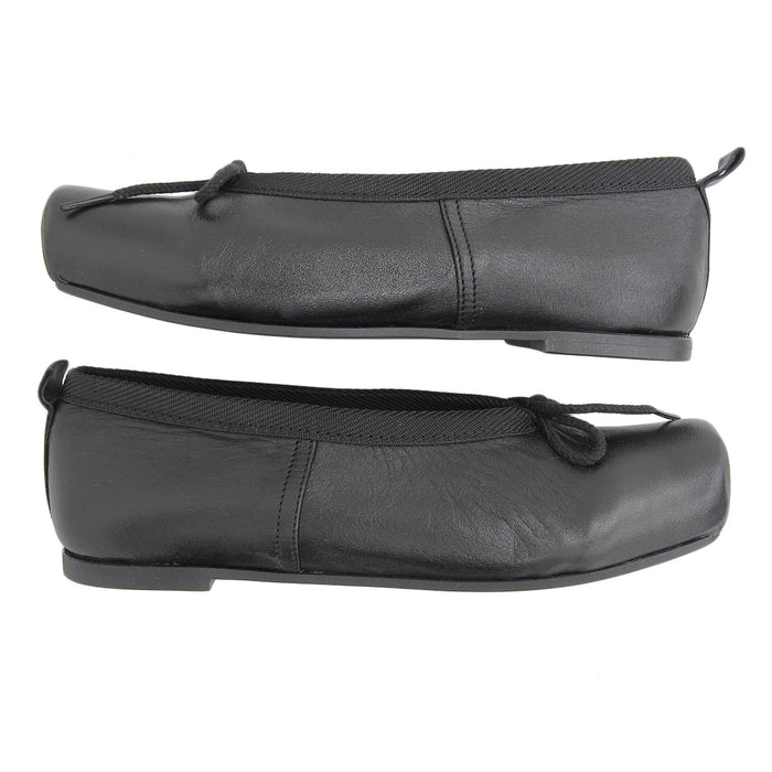 COMME des GARCONS 
リボン バレエシューズ 
レザー フラット パンプス