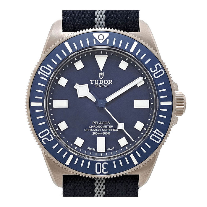 TUDOR 
Pelagos FXD 
With box and warranty card