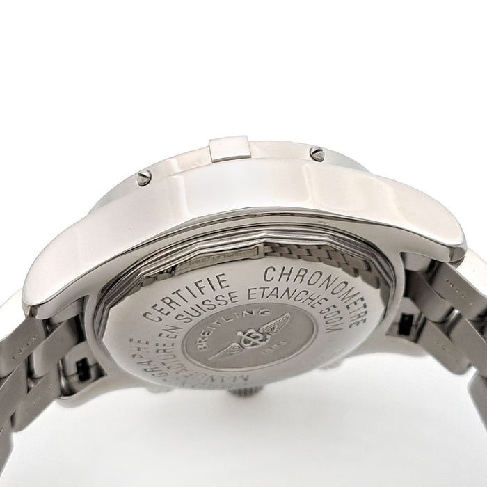 BREITLING 
Superocean 42mm Chronograph Day-Date 
With box and warranty card