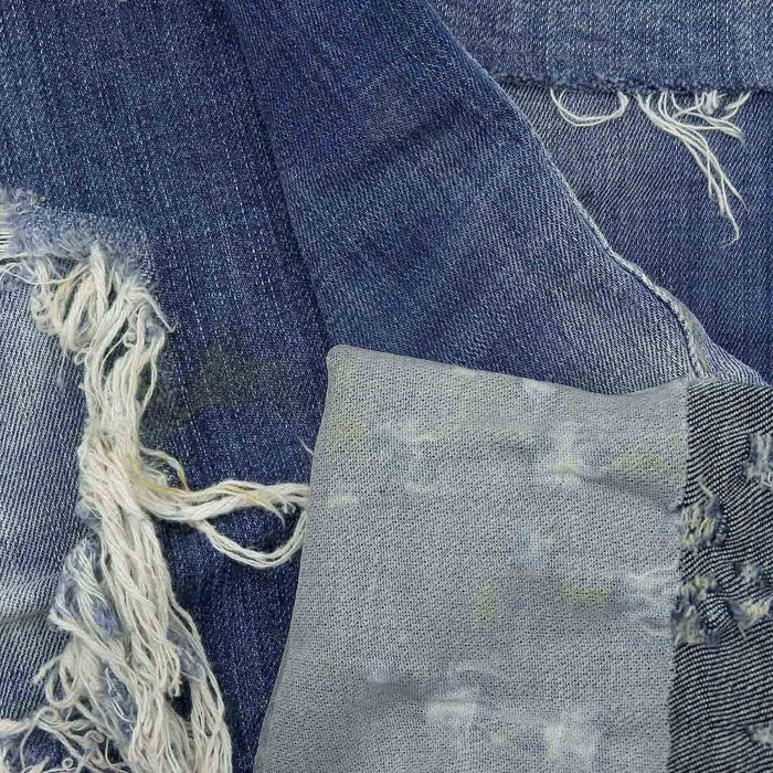 DSQUARED2 
DSQUARED2 Repair Process Bottoms Damaged Denim 
Destroy Crash Denim Pants