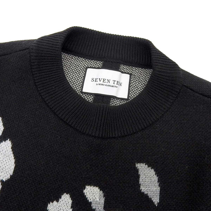 SEVEN TEN by MIHO KAWAHITO
Seven Ten by Miho Kawahito All-over Pattern Flower
Floral Knit Dress