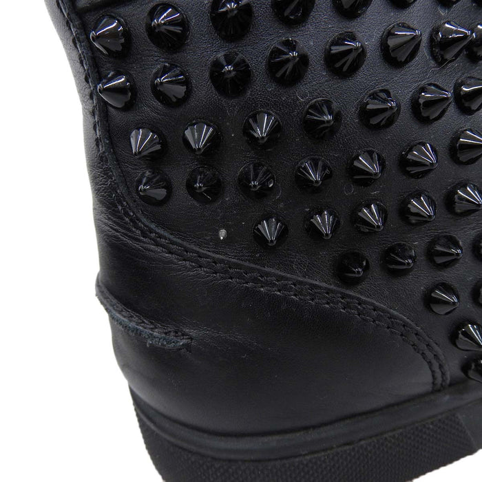 Christian Louboutin 
ルイス スパイク レザー 
LOUIS FLAT CALF SPIKES スニーカー