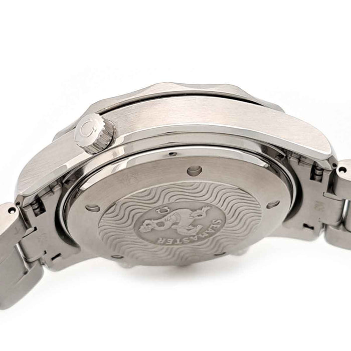 OMEGA 
Seamaster professionnel 300M chronographe 
Avec boîte et garantie