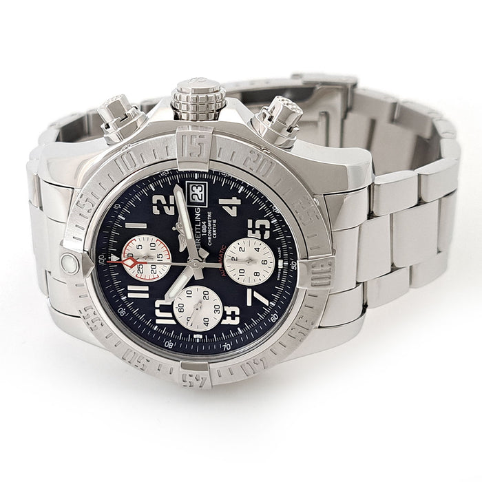BREITLING
復仇者II 計時碼錶 日期
附盒子與保卡