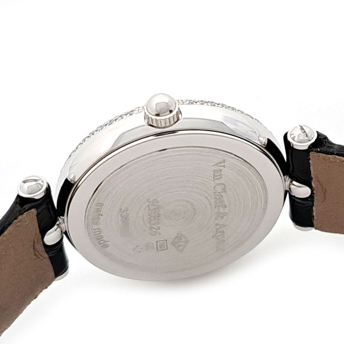 Van Cleef & Arpels 
Pierre Arpels Diamante Bezel Madreperla Bianca K18WG
