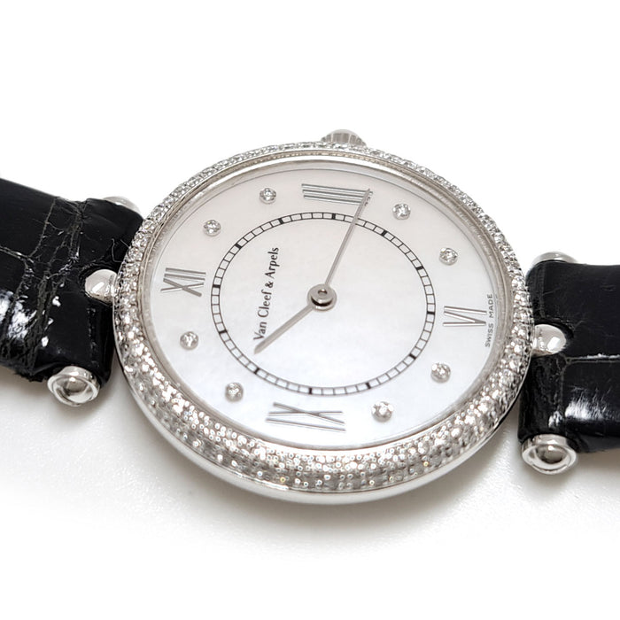 Van Cleef & Arpels 
Pierre Arpels Diamante Bezel Madreperla Bianca K18WG