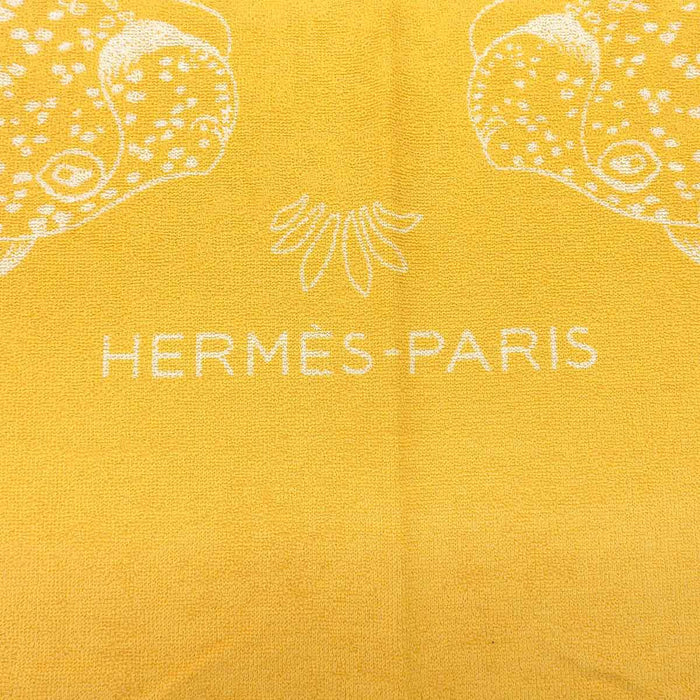 HERMES 
ヒョウ ヨッティング タトゥー ラージ 
Yachting Tatoo Les Leopards レオパード ビーチタオル