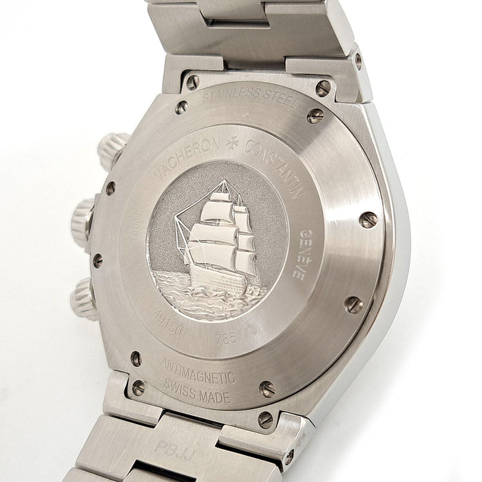 VACHERON CONSTANTIN
Overseas Chronograph Overhauled
OH completed with box and warranty card