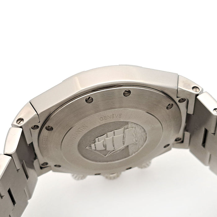 VACHERON CONSTANTIN
Overseas Chronograph Overhauled
OH completed with box and warranty card