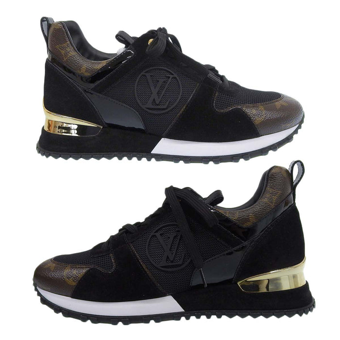 LOUIS VUITTON
LV Circle Logo Patent Leather 2022 Made
Runaway Line Sneakers
Monogram