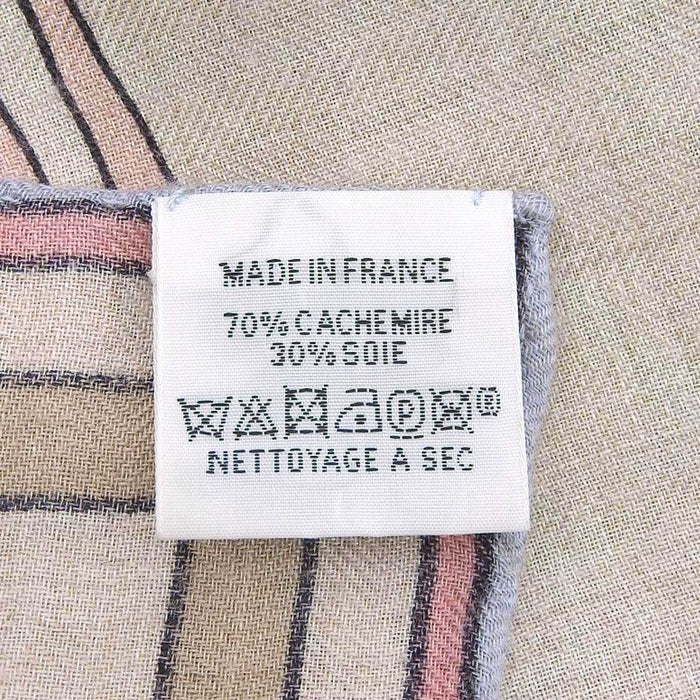 HERMES 
カレ140 カシミヤ混 シルク混 カシシル 大判 
カレジェアン 140 エルメス ロコモーション ショール
