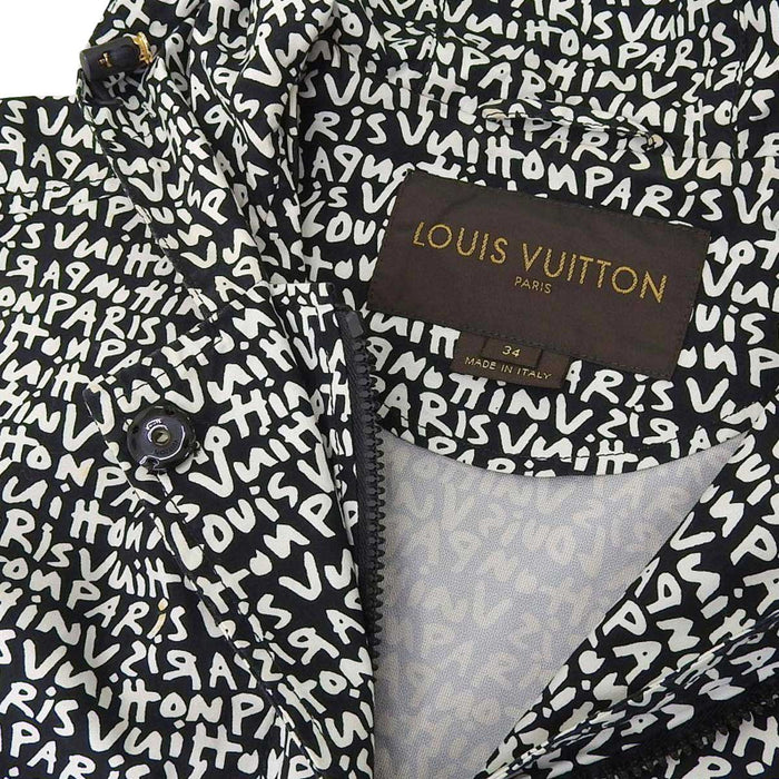 LOUIS VUITTON 
LV ロゴ 総柄 パーカー RW131W F3JA03B6W 
フーデッド ジャケット