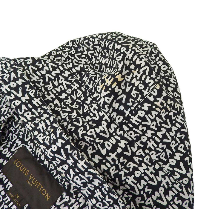LOUIS VUITTON 
LV ロゴ 総柄 パーカー RW131W F3JA03B6W 
フーデッド ジャケット