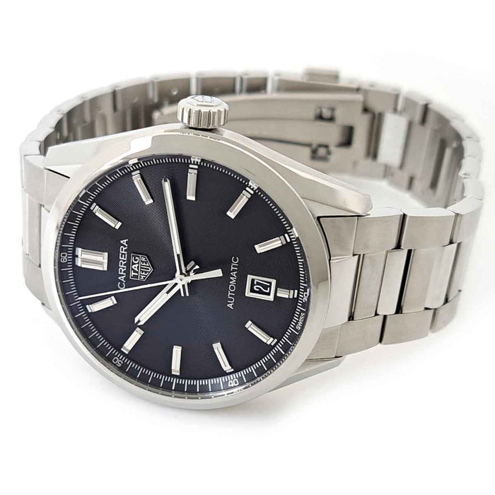 TAG HEUER
Carrera Caliber 5 Date
With box and warranty card