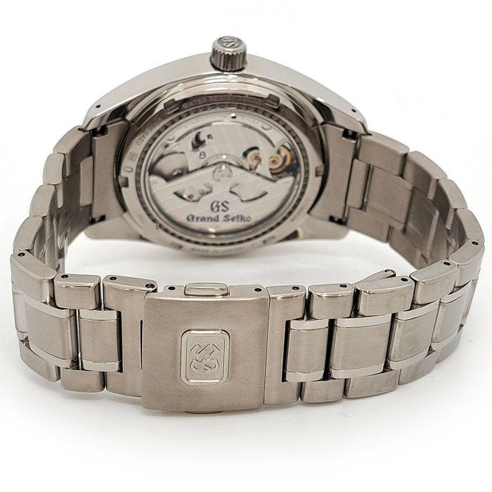 SEIKO 
Grand Seiko Spring Drive Date 
With box and warranty card