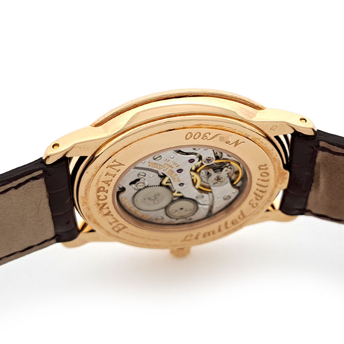 Blancpain
New Classic 300pcs Limited FULLSET
Overhauled with box and guarantee card included