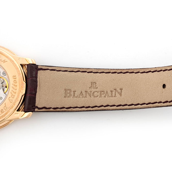 Blancpain
New Classic 300pcs Limited FULLSET
Overhauled with box and guarantee card included